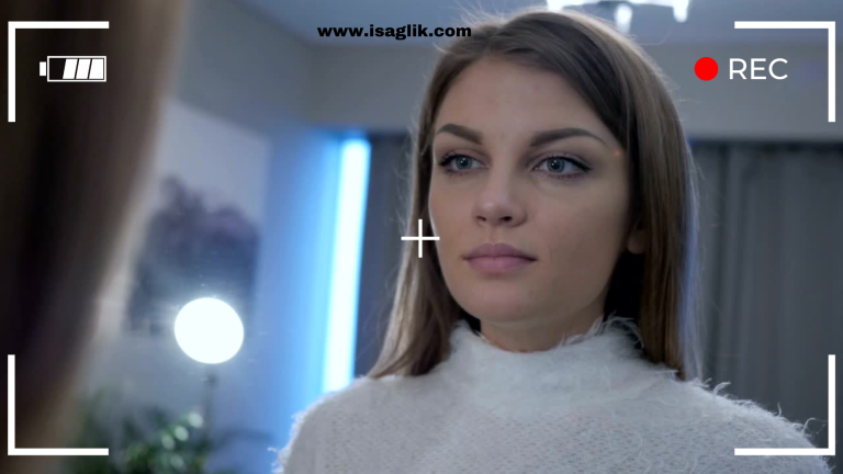 İnsanların genellikle 32 dişi vardır, ancak bunlar genellikle 8'inci çocukluk veya ergenlik yıllarında süt dişleri yerine kesici dişlerin çıkmasıyla birlikte 28 dişe düşer. Diş sayısındaki farklılık, bilgeliğe (yirmi yaş dişi) sahip olup olmamaya bağlıdır.