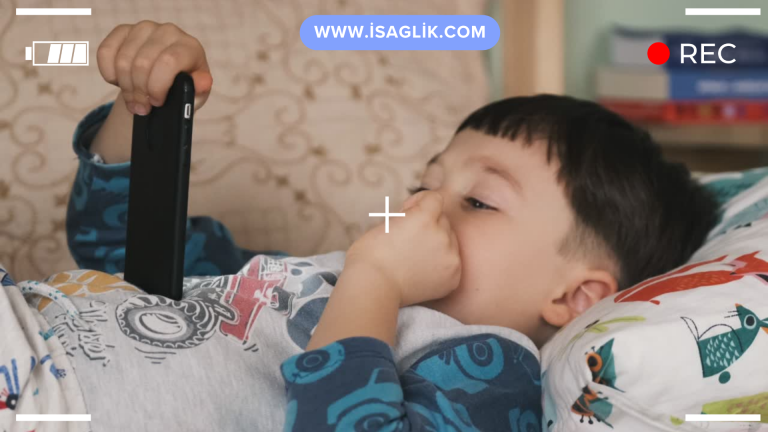 "4 yaş sendromu", genellikle çocukların dört yaş civarında deneyimlediği bir döneme işaret eder. Bu dönem, çocuğun gelişimsel değişiklikler ve duygusal gelişimde yaşadığı belirgin bir aşamadır. Ancak, tıbbi bir tanı değil, daha çok popüler bir terimdir.