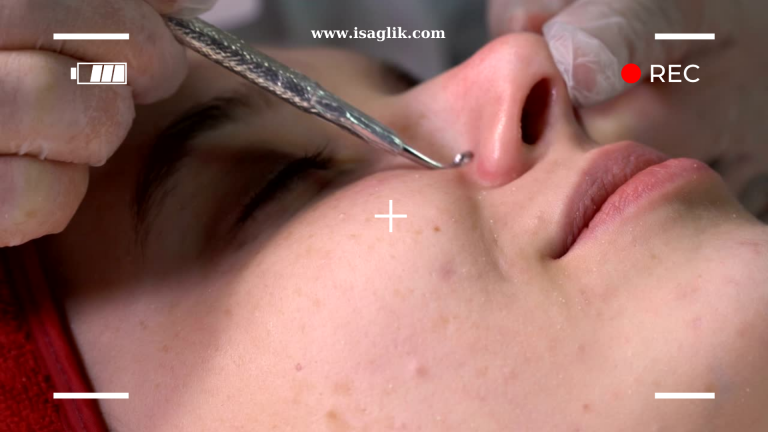 Cilt bakımı, sağlıklı bir cilt görünümü elde etmek ve cildin gençliğini korumak için önemli bir uygulamadır. Doğru cilt bakımı, cildin temiz, nemli ve korunmuş olmasını sağlar.