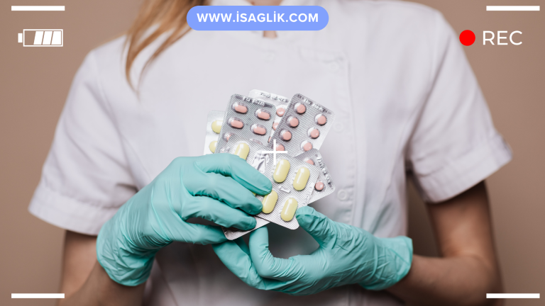 Dexday, deksametazon adı verilen bir kortikosteroid ilaçtır. Bu ilaç, vücuttaki iltihaplanmayı azaltmak ve bağışıklık sisteminin tepkisini düzenlemek için kullanılır. Deksametazon, birçok farklı durumun tedavisinde kullanılan güçlü bir ilaçtır ve genellikle inflamasyonla ilişkili hastalıkların semptomlarını hafifletmek için reçete edilir.