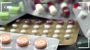 Xanax, alprazolam adlı bir ilacın ticari adıdır ve benzodiazepin sınıfına aittir. Bu ilaç, genellikle anksiyete bozukluğu ve panik bozukluk gibi psikiyatrik rahatsızlıkların tedavisinde kullanılmaktadır.