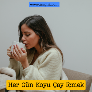 Koyu çayın sağlık üzerinde birçok faydası olduğu biliniyor. Son araştırmalar, düzenli olarak koyu çay içmenin kan şekerini düzenlediğini ve diyabet riskini azaltabileceğini göstermektedir.